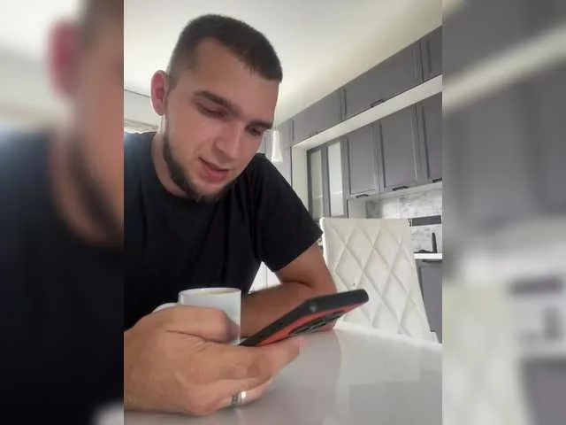 Offline KisaZlo on BongaCams