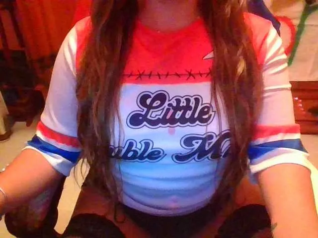 Offline Kitty21 on BongaCams