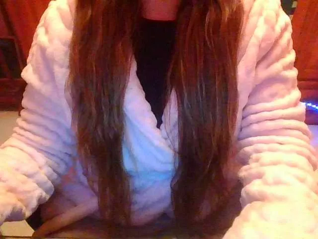 Offline Kitty21 on BongaCams