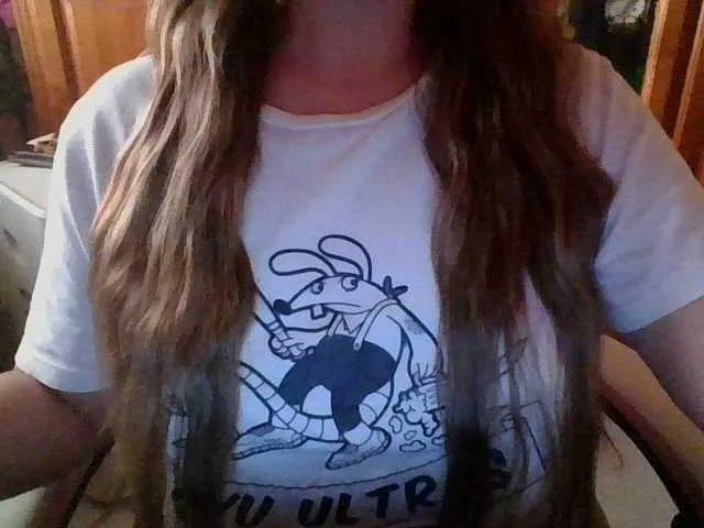 Offline Kitty21 on BongaCams