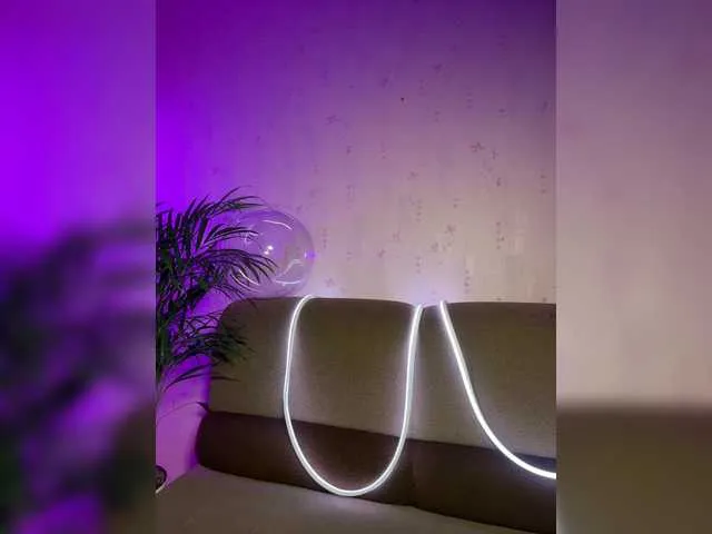 Freechat Klubnika13 on BongaCams