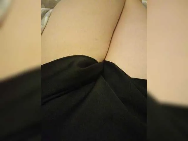 Offline Koshecka77 on BongaCams