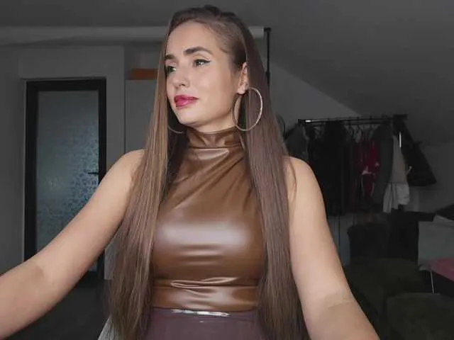 Offline kristeen15 on BongaCams