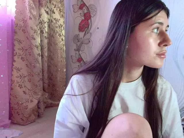 Offline KristinaScott on BongaCams