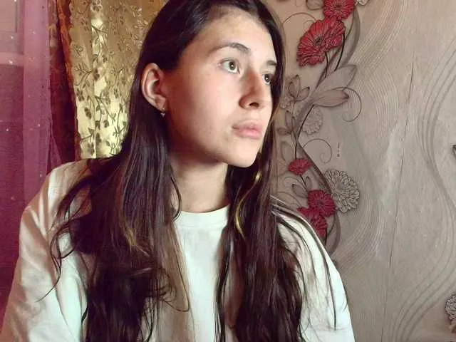 Offline KristinaScott on BongaCams