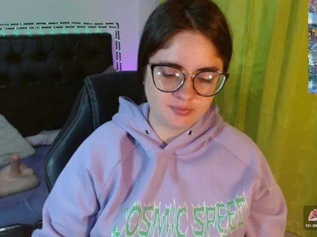 Offline KrystalAdams on BongaCams