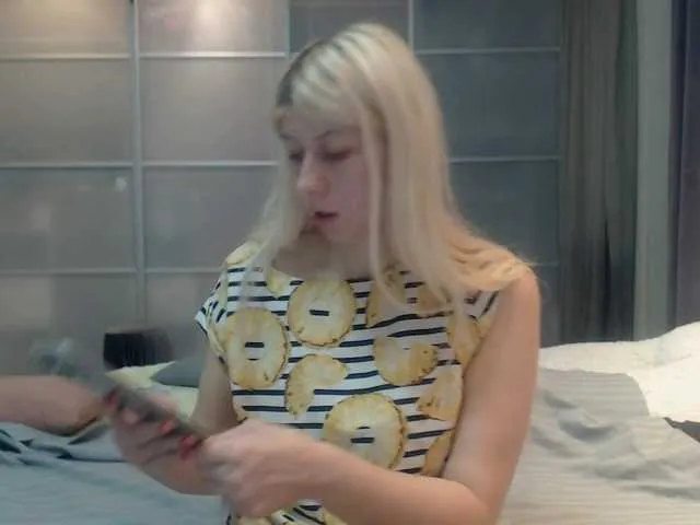 Offline KyliePag on BongaCams