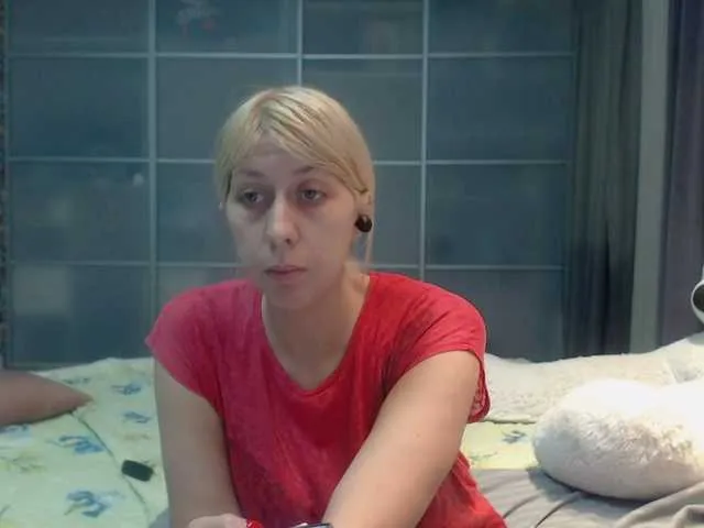 Offline KyliePag on BongaCams