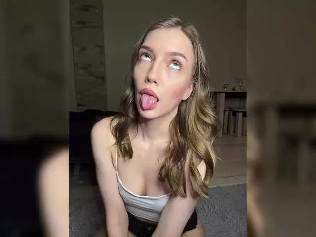 Kyrymi from BongaCams