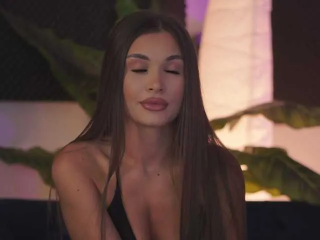 Freechat KyssaraPlay on BongaCams