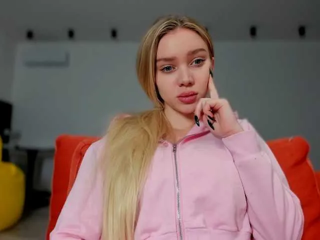 Offline ladayy on BongaCams