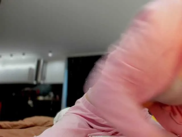 Offline ladayy on BongaCams