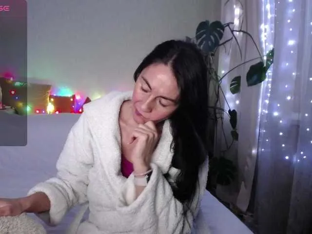 Offline lady-devil on BongaCams