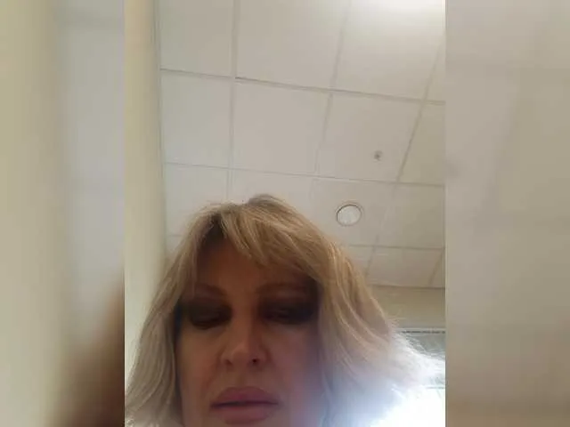 Offline LagoonJoy on BongaCams