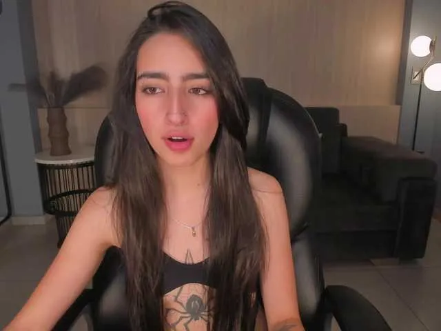 Freechat LarisaSmirnov on BongaCams