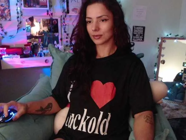 Offline LatinTupi on BongaCams