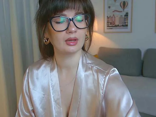 Offline LeiCarter on BongaCams