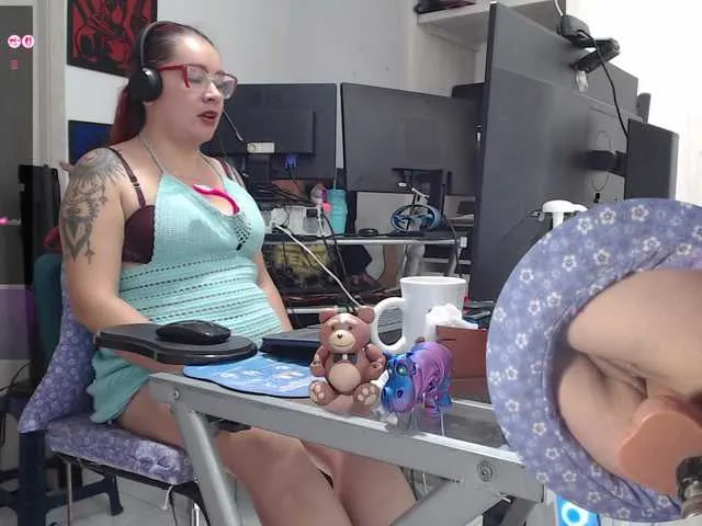 Offline Leidydi223 on BongaCams