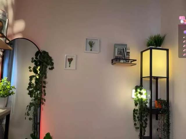 LelaRyan from BongaCams