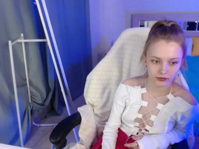 Offline lesicandy on BongaCams