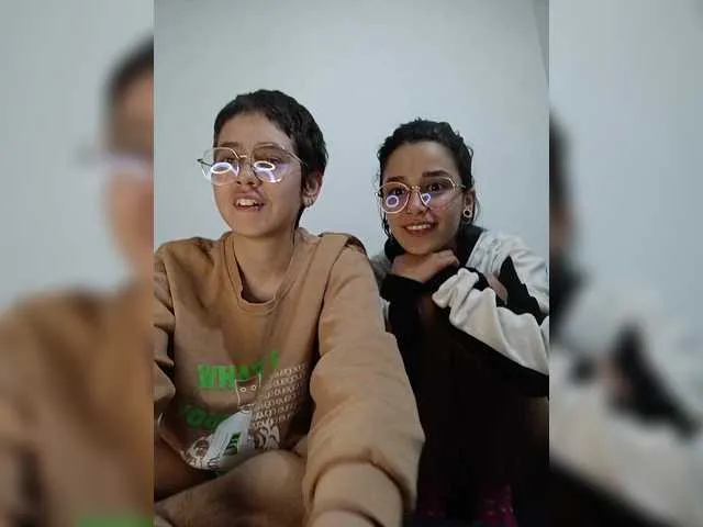 Offline Lexaandvenus on BongaCams