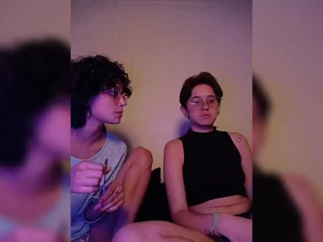 Offline Lexaandvenus on BongaCams