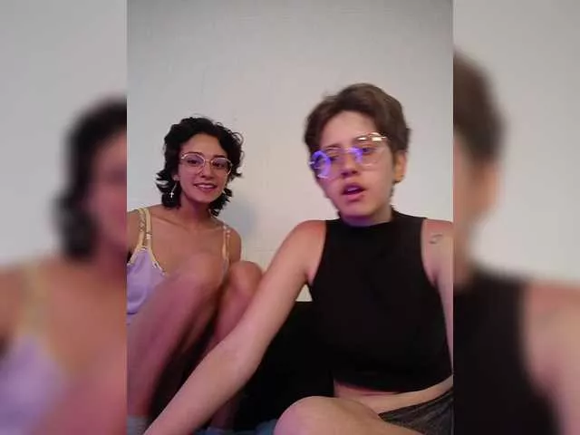 Offline Lexaandvenus on BongaCams