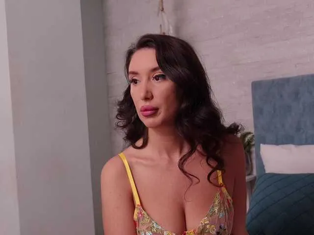 Offline LeylaGracey on BongaCams