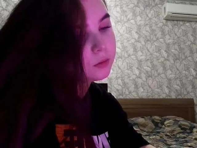 Offline LiaNickolas on BongaCams