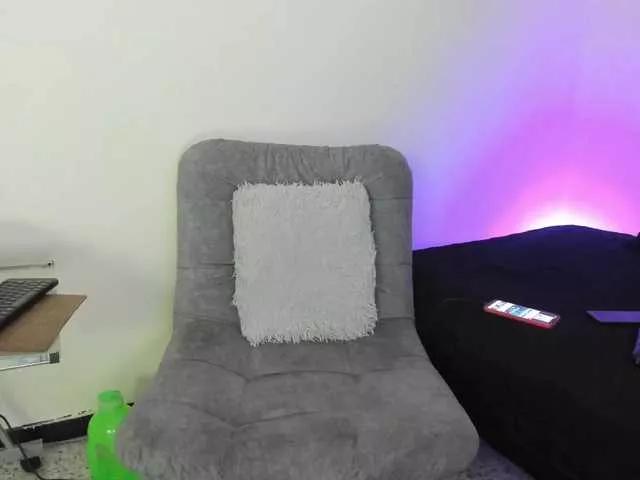 Liily-moore from BongaCams