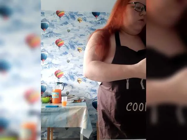 lika-Big-sisi1608 on BongaCams