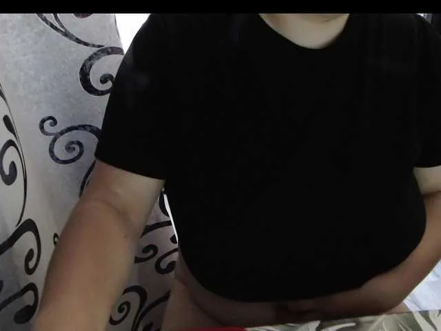 lika-Big-sisi1608 on BongaCams