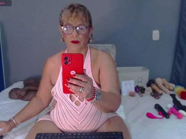 Lili-hung1 from BongaCams