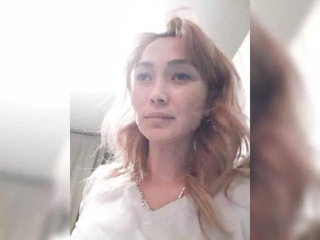 LiliToli1 from BongaCams