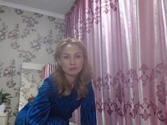 LiliToli1 from BongaCams