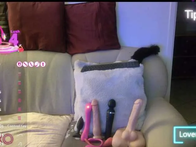 Freechat LISACAM2CAM on BongaCams