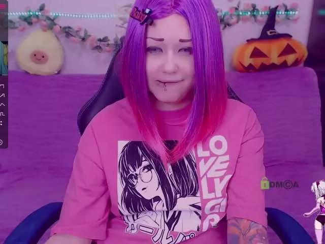 LittleKitsune from BongaCams