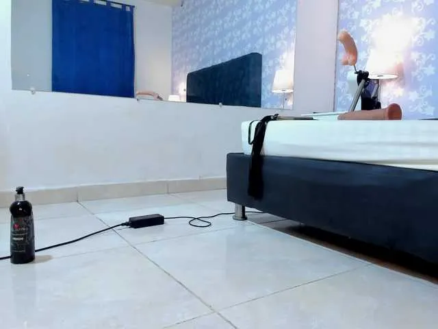 Offline LittleKloe on BongaCams