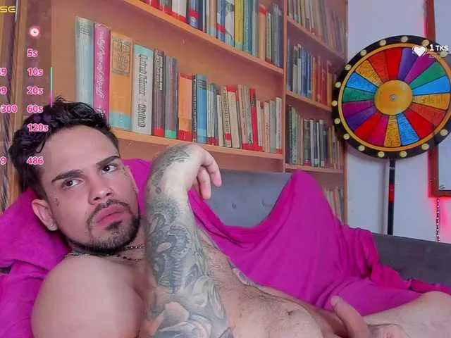 Offline littlepear1 on BongaCams