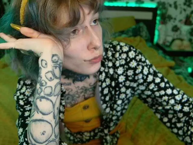 Offline LittleSpaceMouse- on BongaCams