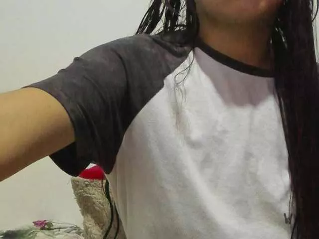 Offline lizzykawai on BongaCams