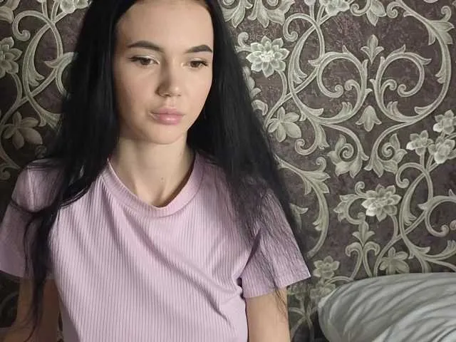 Offline Lola-Lush on BongaCams