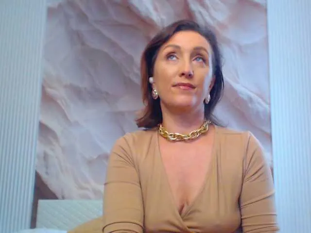 Lola-Nelson's avatar