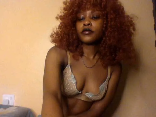 LolaMyst on BongaCams 