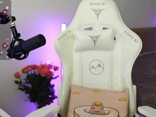 lollipop-o from BongaCams
