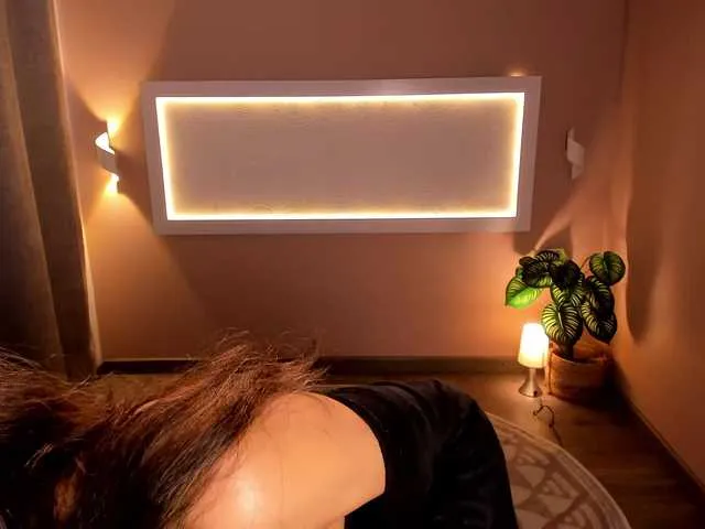 Freechat lordeborah1 on BongaCams