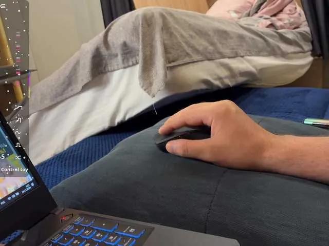 Freechat Love-me-miss on BongaCams