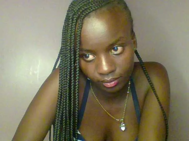 Offline Lovelychoco on BongaCams