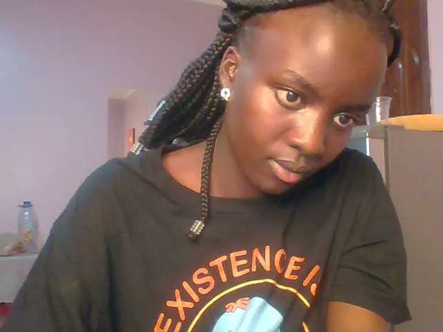 Offline Lovelychoco on BongaCams