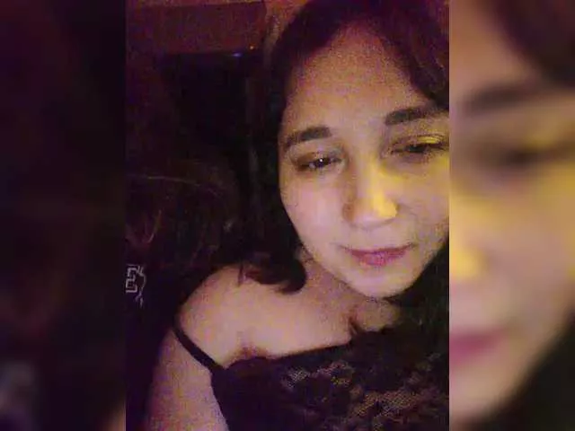 Offline Lubov95 on BongaCams